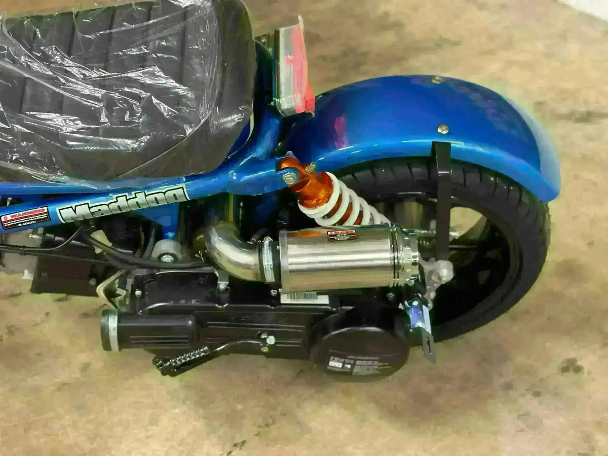 Rear view of Maddog 150cc scooter with blue fender and suspension, Q9 PowerSports USA