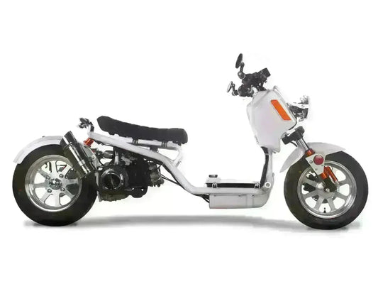 White Maddog 150cc scooter with chrome wheels, showcased on a plain background at Q9 PowerSports USA